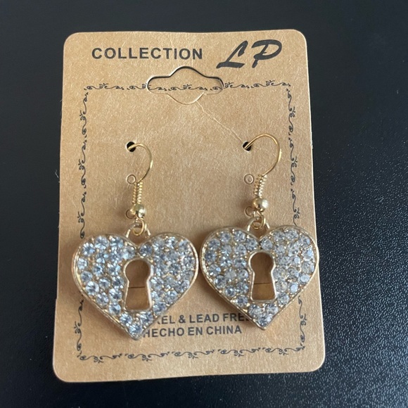 Crystal heart earrings - Picture 4 of 8